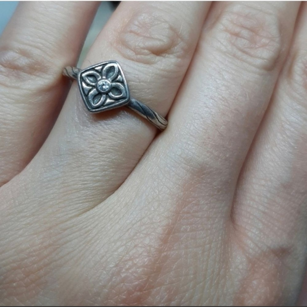 Size 7 3/4 R2465 Silpada Sterling Silver Belle Fleur FLOWER Ring